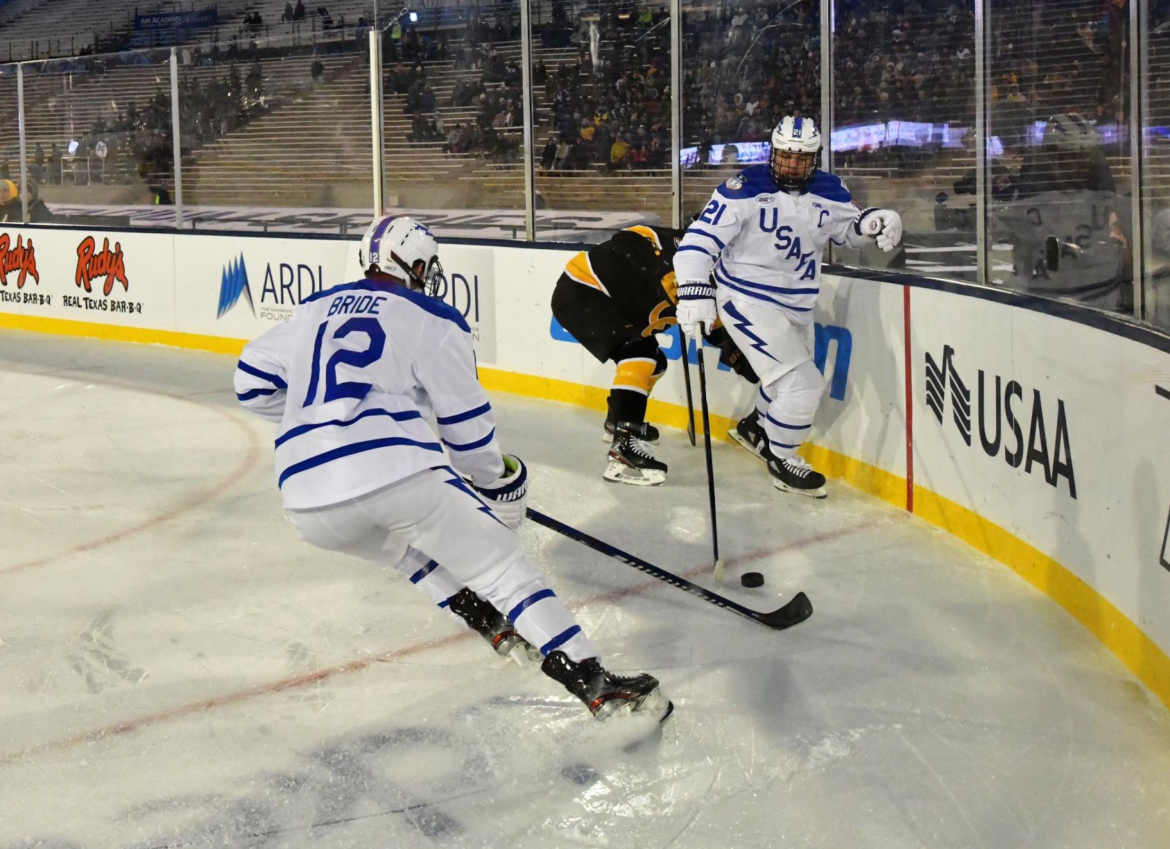 021820-s-hockey 3891.jpg
